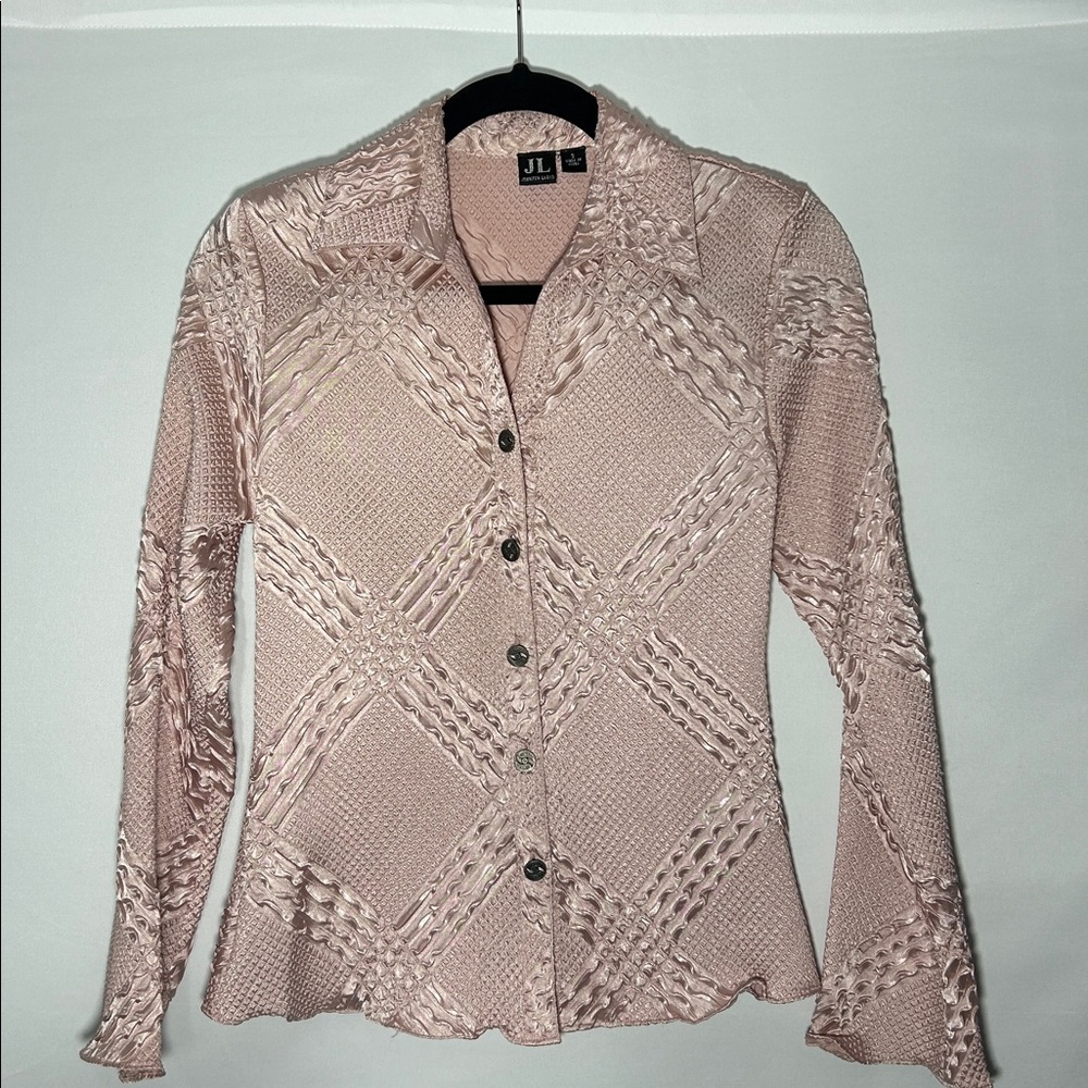 JJ Women's Blush Button Down Shirt